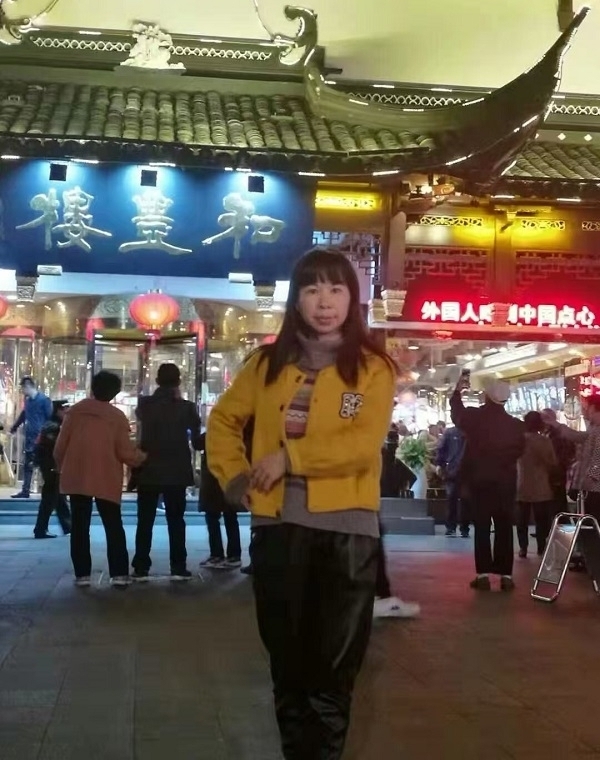 君倩的第三张照片--桂林相亲服务中心