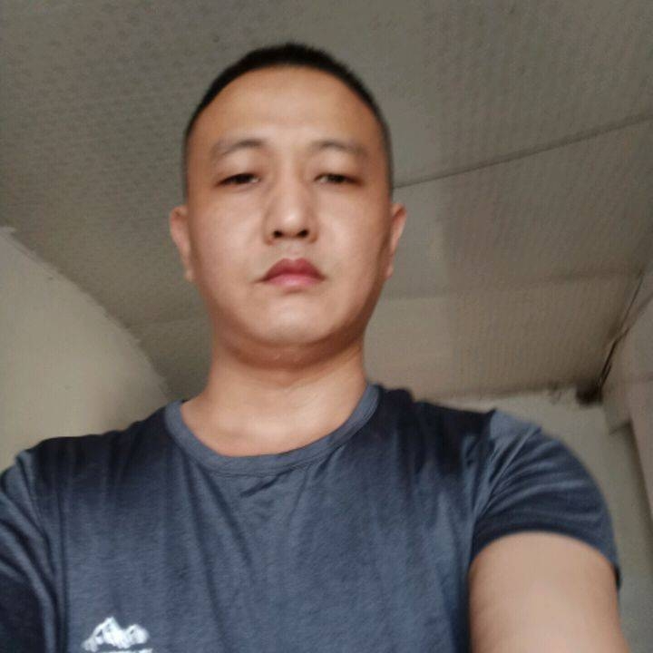 大庆小丁的第一张照片--桂林相亲服务中心