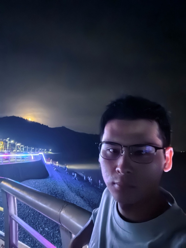 曾菜的第一张照片--桂林相亲服务中心