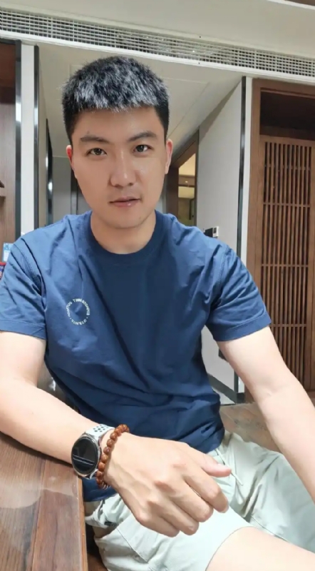 大鹏展翅的第三张照片--桂林相亲服务中心