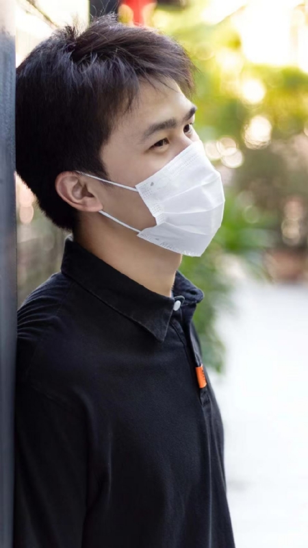 康庆浩的第一张照片--桂林相亲服务中心