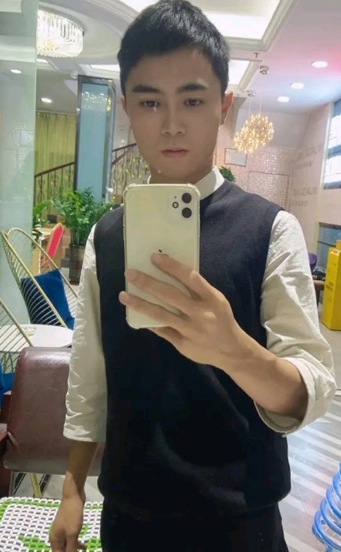 小叶的第一张照片--桂林相亲服务中心