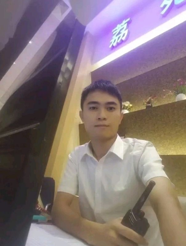 小叶的第二张照片--桂林相亲服务中心