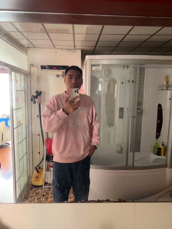 Liz的第一张照片--桂林相亲服务中心