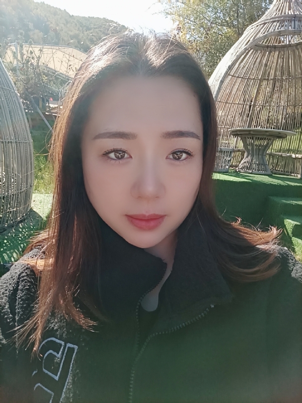 阿燕的第一张照片--桂林相亲服务中心