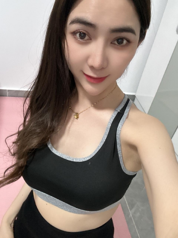 冰冰的第一张照片--桂林相亲服务中心