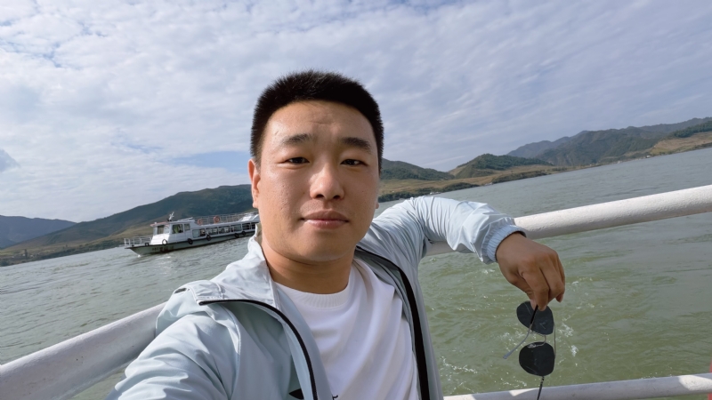 烟花易笑的第四张照片--桂林相亲服务中心