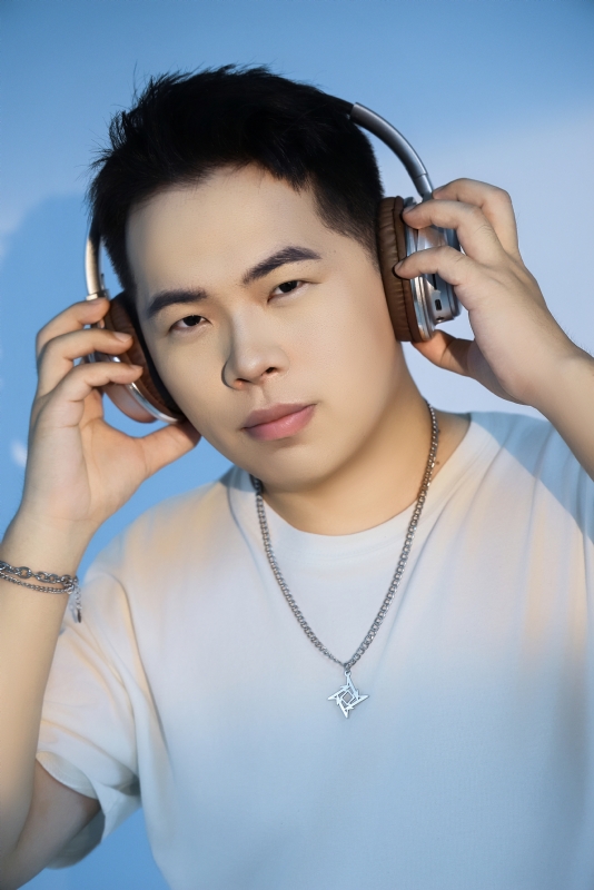 星逆的第一张照片--桂林相亲服务中心