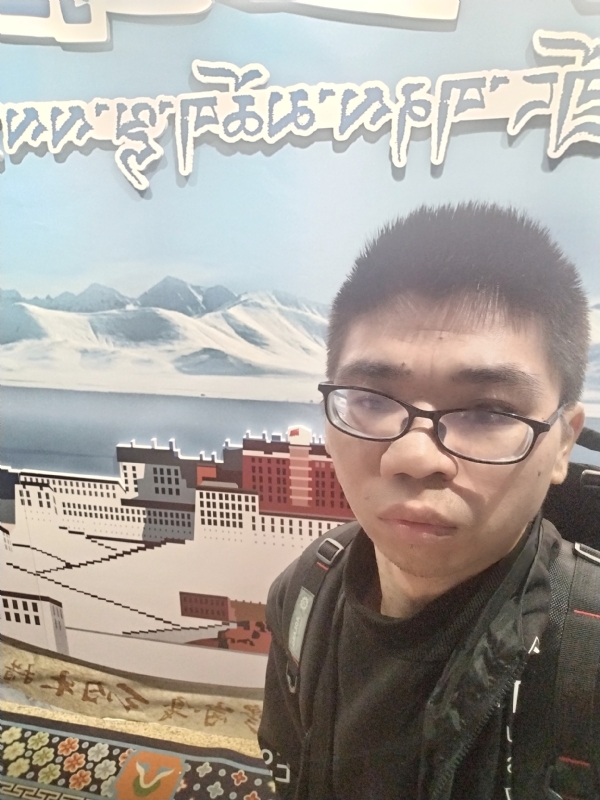 寻找幸福的第一张照片--桂林相亲服务中心