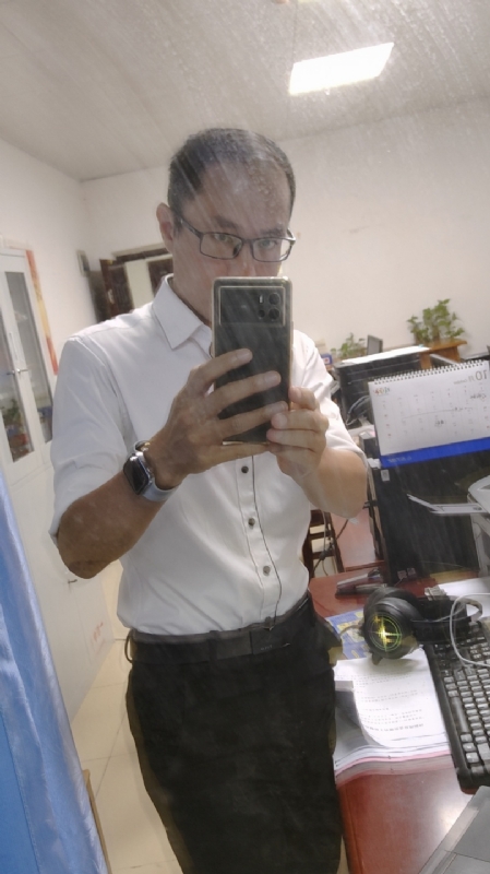 老蔡先生的第一张照片--桂林相亲服务中心