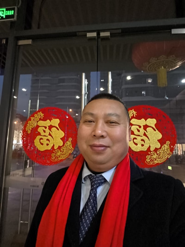 半百悟红尘的第一张照片--桂林相亲服务中心