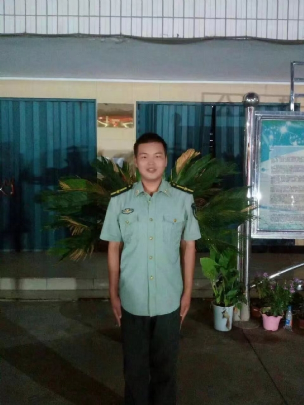 程程的第一张照片--桂林相亲服务中心