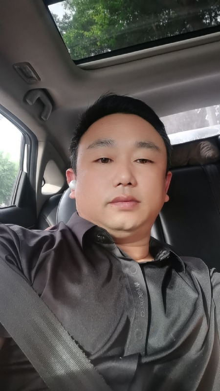 老烽的第一张照片--桂林相亲服务中心