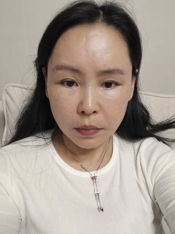 仁荷的第二张照片--桂林相亲服务中心