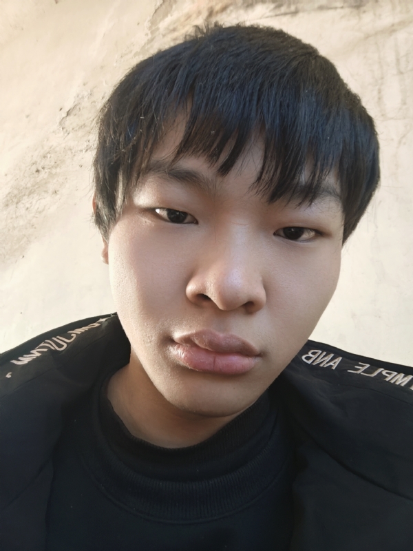 台子的第一张照片--桂林相亲服务中心