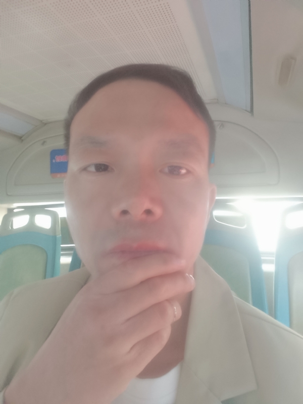 青盘的第一张照片--桂林相亲服务中心