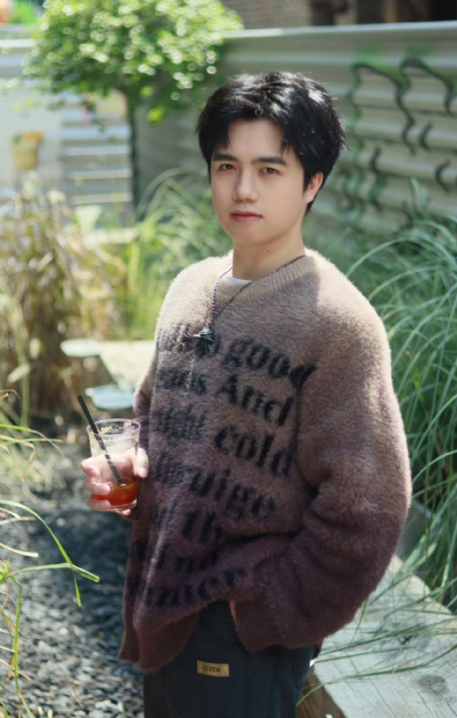 檐下雨的第二张照片--桂林相亲服务中心