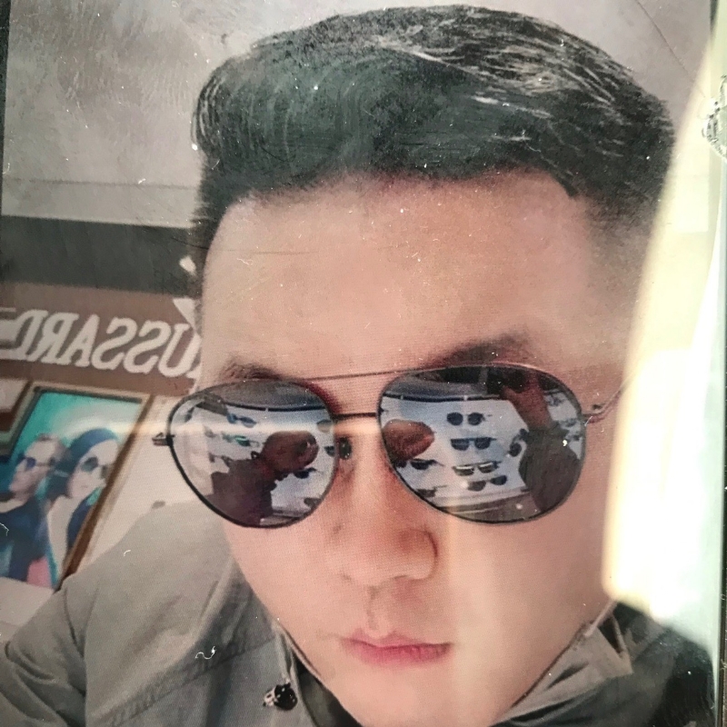 至尊宝的第一张照片--桂林相亲服务中心