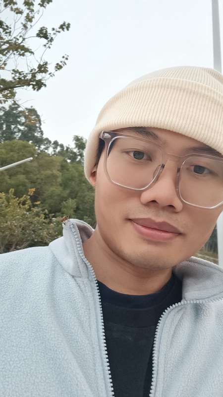 书衣的第一张照片--桂林相亲服务中心