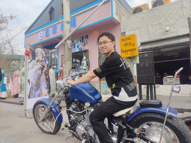 栉风的第一张照片--桂林相亲服务中心