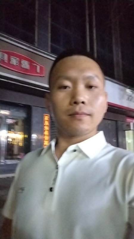 迷途悟人生的第一张照片--桂林相亲服务中心